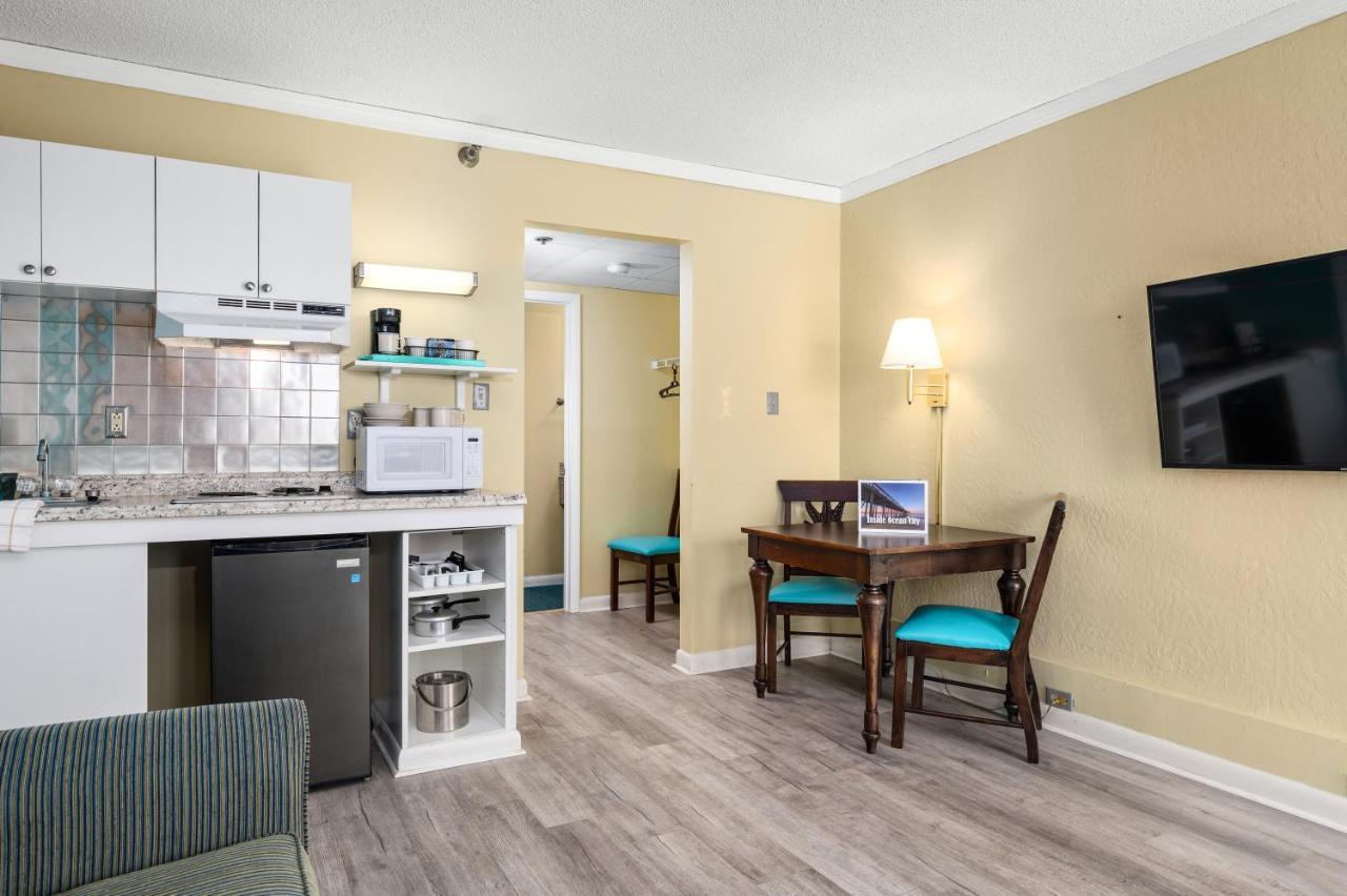 Cayman Suites Hotel Ocean City Extérieur photo