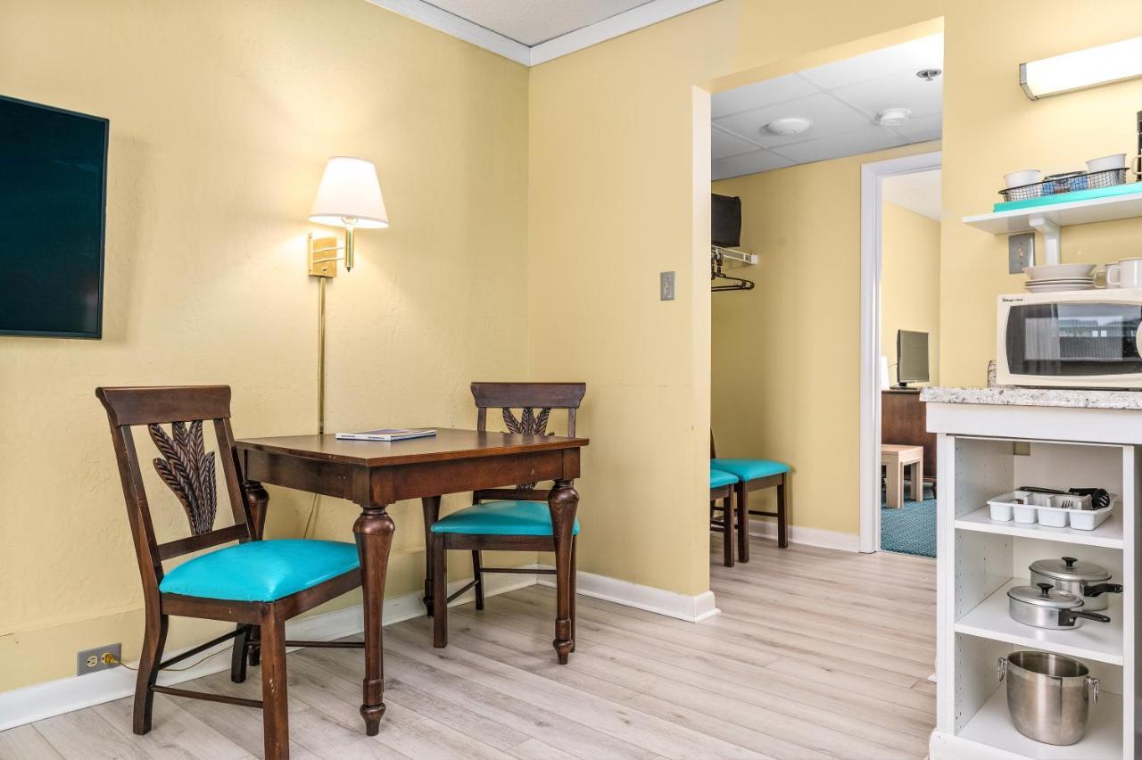 Cayman Suites Hotel Ocean City Extérieur photo